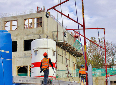 速差自控器可以防止貴重精密工件掉落